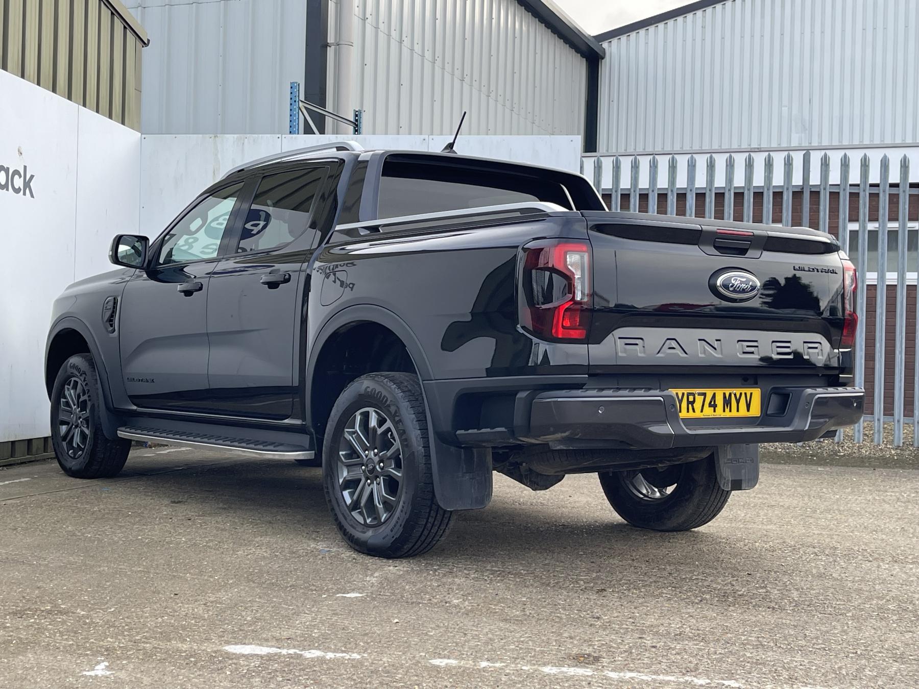 Ford Ranger 2 0 Td Ecoblue Wildtrak Pickup Double Cab 4dr Dies For Sale Ford Ranger 2 0 Td Ecoblue Wildtrak Pickup Double Cab 4dr Dies For Sale