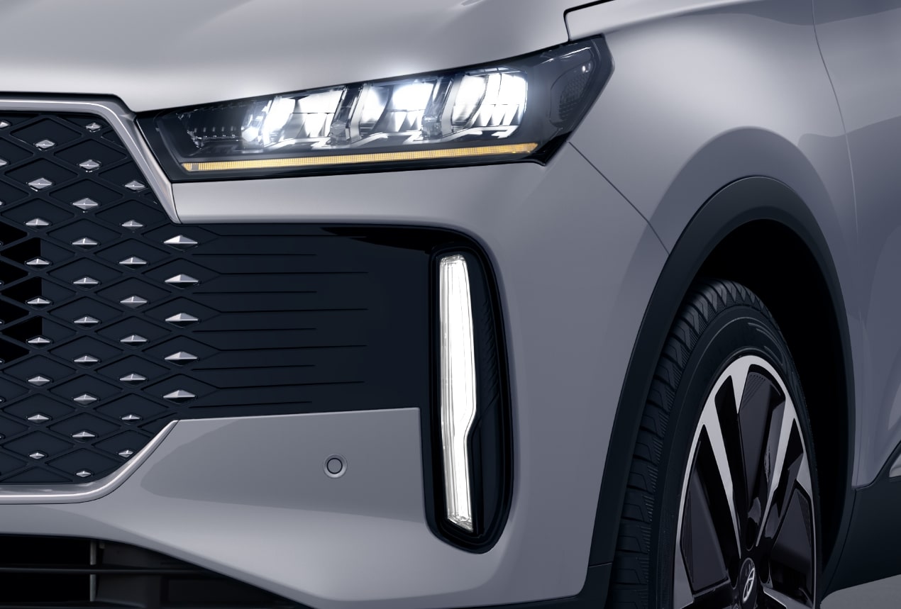 Vertical Crystal Outline Marker Lamp